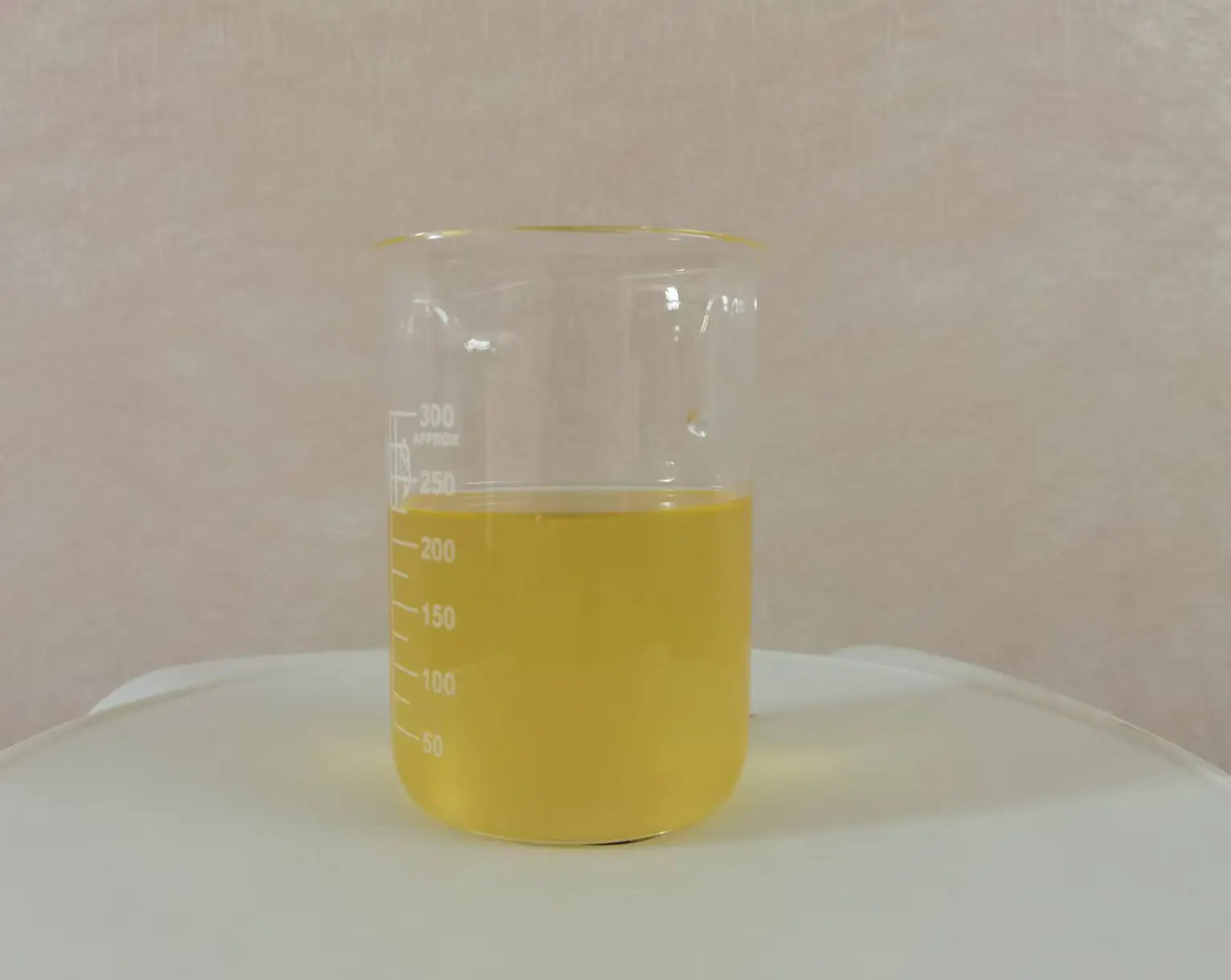 無(wú)氟防水劑生產(chǎn)企業(yè)哪家好？源頭防水劑廠家與三防防水劑推薦指南